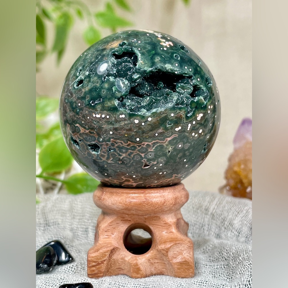 !!! 20% OFF SALE !!!  2250 RARE 8th Vein Ocean Jasper Crystal Sphere